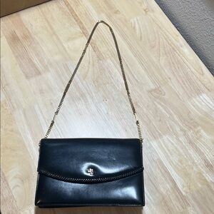 Chic Black Leather Shoulder Bag with Gold Chain